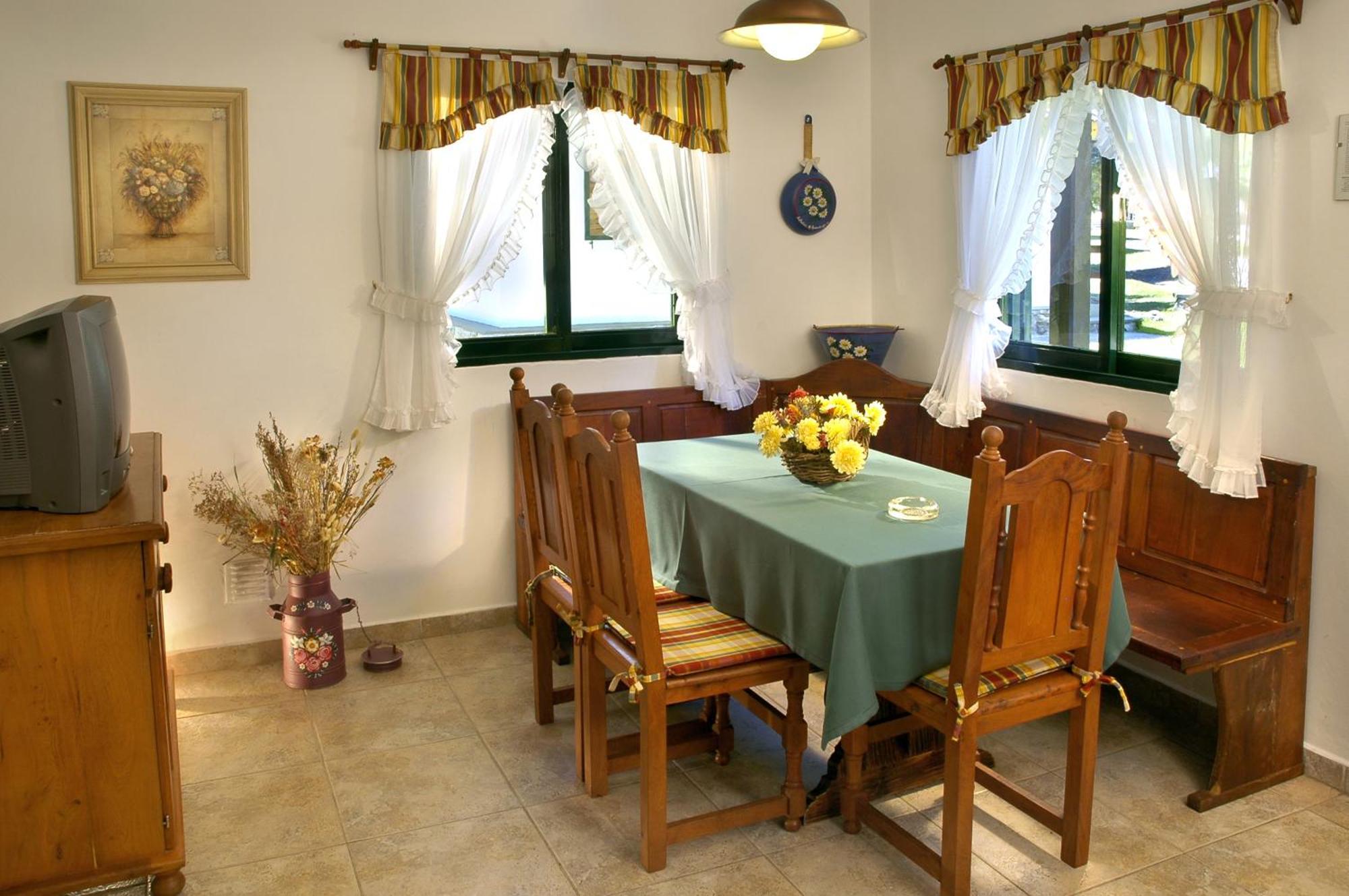 Cabanas Alpendorf บียา เฮเนรัล เบลกราโน ภายนอก รูปภาพ